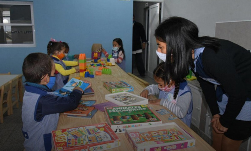 Formosa volvió a las aulas en las escuelas de zonas rurales