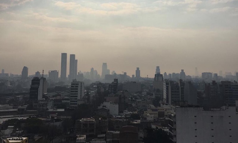 La quema de humedales sigue afectado a los ciudadanos: el humo llegó a Buenos Aires