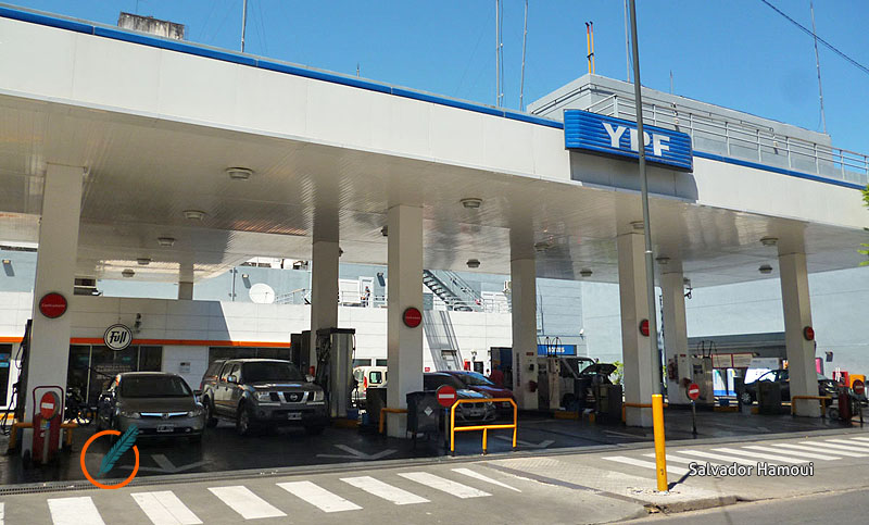 YPF aumentó un 4,5% promedio el precio del combustible