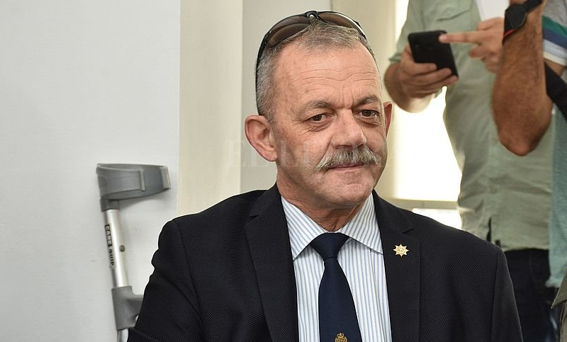 Víctor Sarnaglia presentó la renuncia a su cargo de jefe de la Policía de Santa Fe
