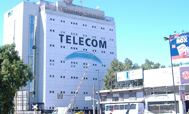 Trabajadores de Claro y Telecom realizarán un paro de 24 horas este jueves