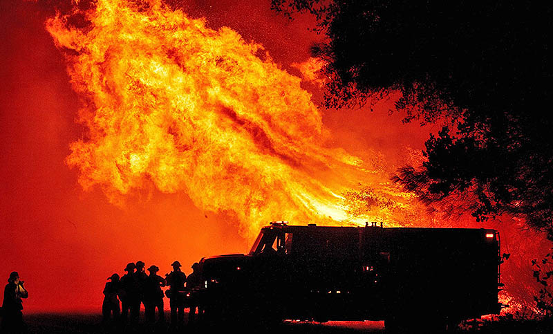 Los incendios forestales en la costa oeste de EEUU exponen 11 hechos jamás vistos antes