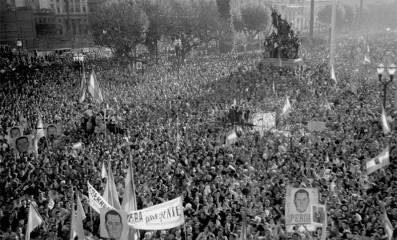 El día que los trabajadores colmaron la Plaza de Mayo para reclamar la liberación de Perón
