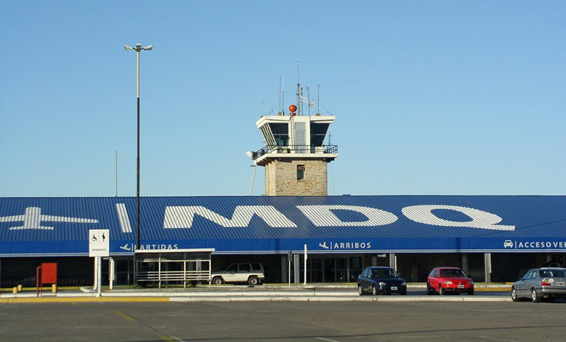 Después de más de siete meses se reanudaron los vuelos comerciales en Mar del Plata