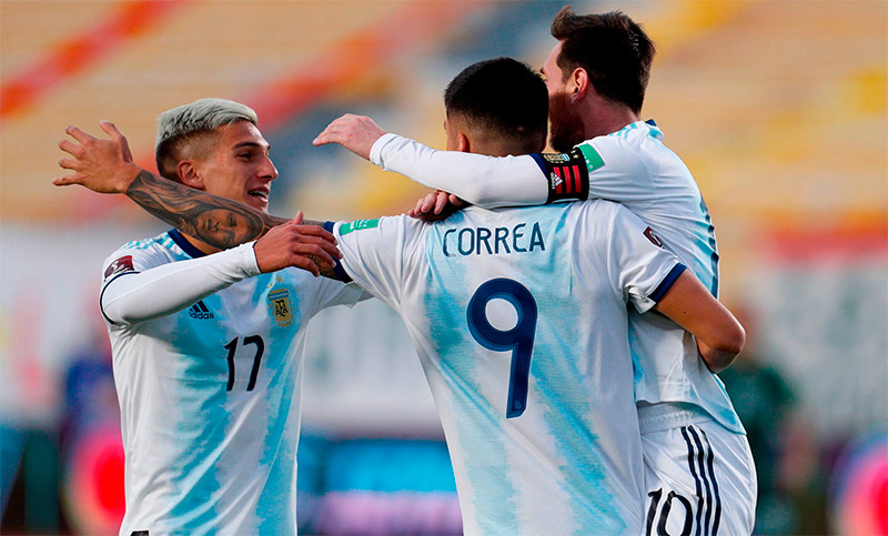 Argentina logró una justa remontada ante Bolivia en la altura de La Paz
