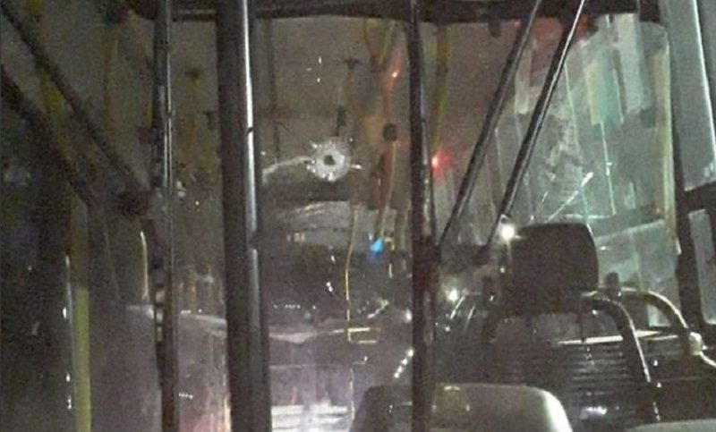 Atacaron a balazos a un colectivo de la empresa Rosario Bus