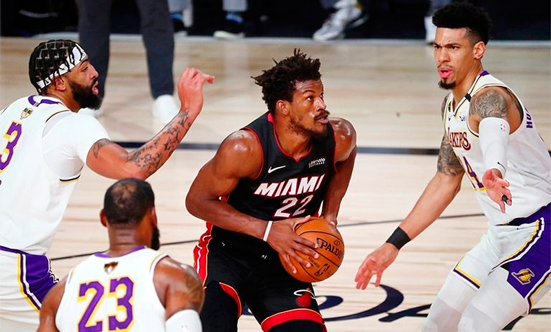 Miami Heat se impuso para descontar la serie final ante Los Angeles Lakers