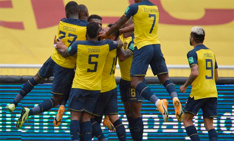 La Ecuador de Alfaro, imparable en la goleada de 6 a 1 sobre Colombia