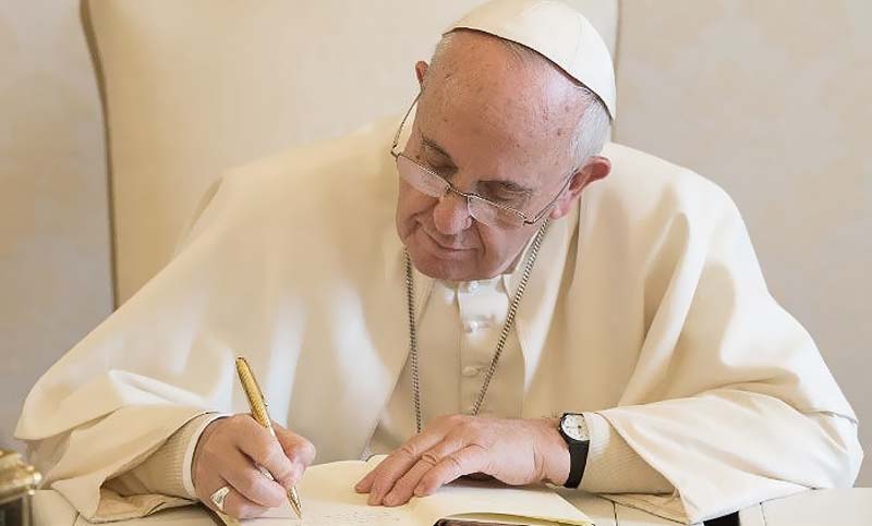 Por decreto, Francisco aumenta los controles a las finanzas del Vaticano