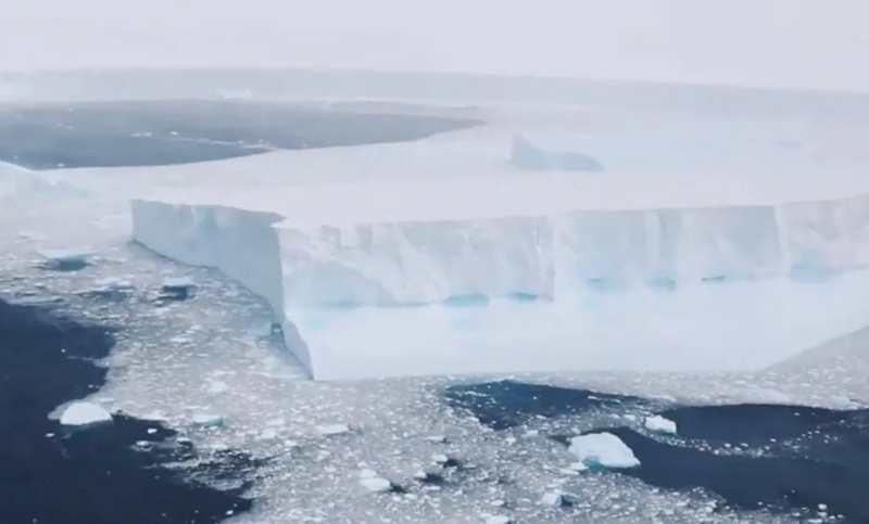 Un gigantesco iceberg podría estar próximo a impactar contra las islas Georgias del Sur