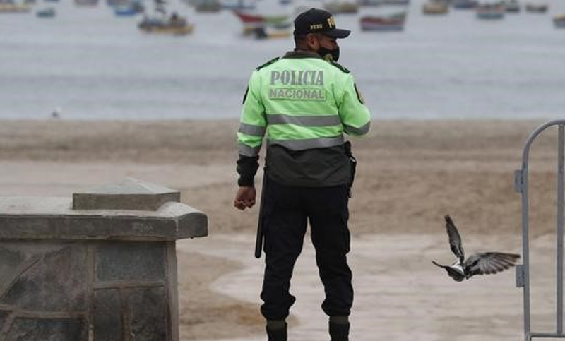 Perú cierra las playas hasta el 4 de enero para evitar más contagios de coronavirus