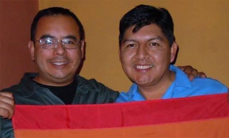Reconocen por primera vez en Bolivia a una pareja del mismo sexo