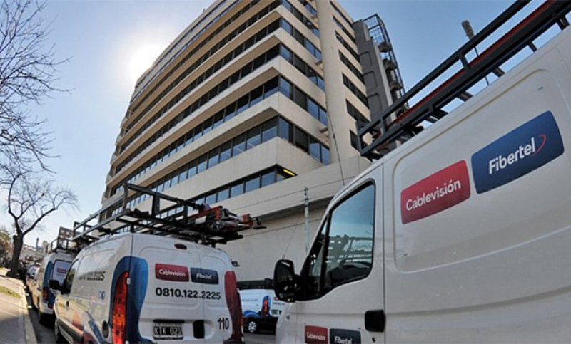 El Enacom puso fecha límite: Cablevisión tiene hasta el viernes para reintegrar las subas indebidas