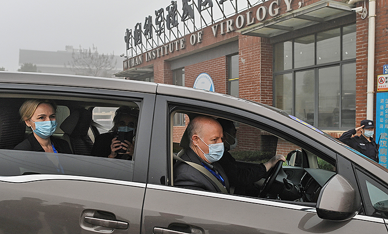 La OMS visita el laboratorio de China donde algunas teorías ubican el origen del coronavirus
