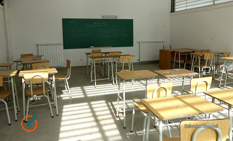 Inicia el ciclo lectivo en Santa Fe con paro de docentes en escuelas públicas