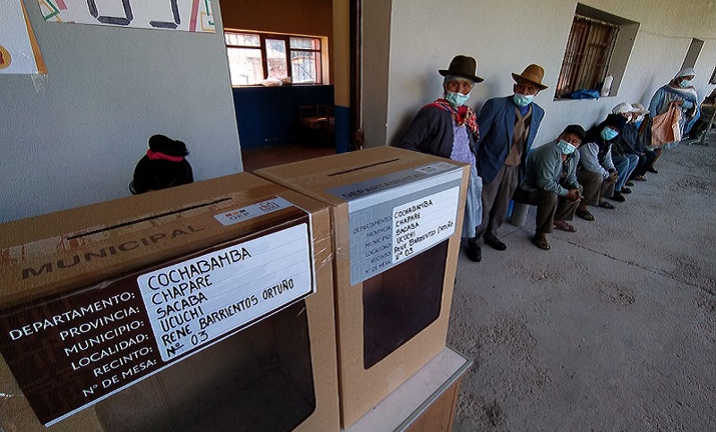 Bolivia elige gobernadores, intendentes y concejales