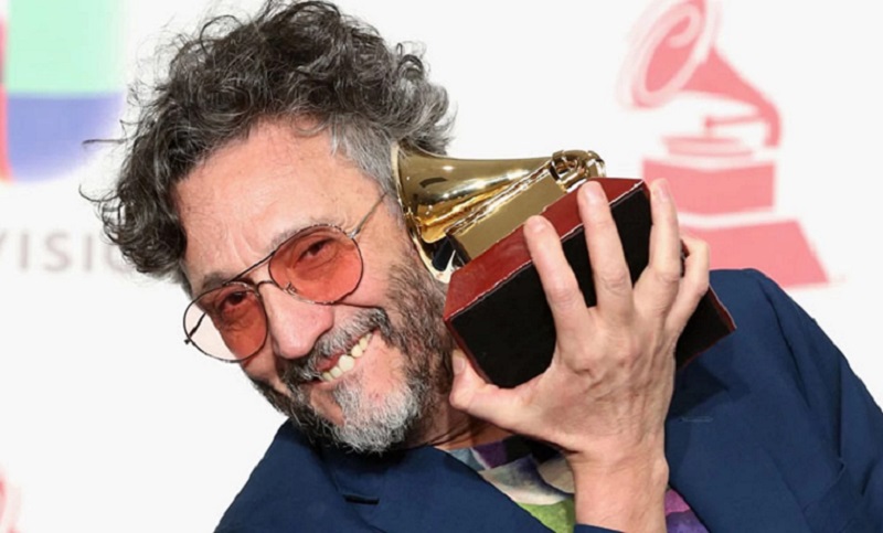 Fito Páez y Bajofondo van por el premio a mejor álbum alternativo en los premios Grammy