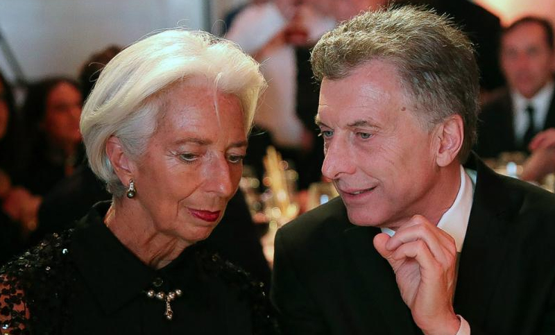 La Oficina Anticorrupción detalló la denuncia contra Macri y su equipo por la deuda con el FMI