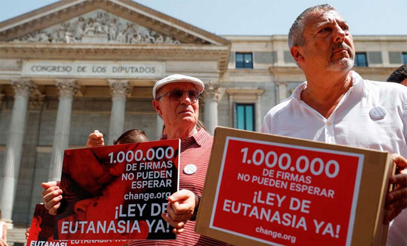 El Congreso de España aprobó definitivamente la eutanasia y el suicidio asistido