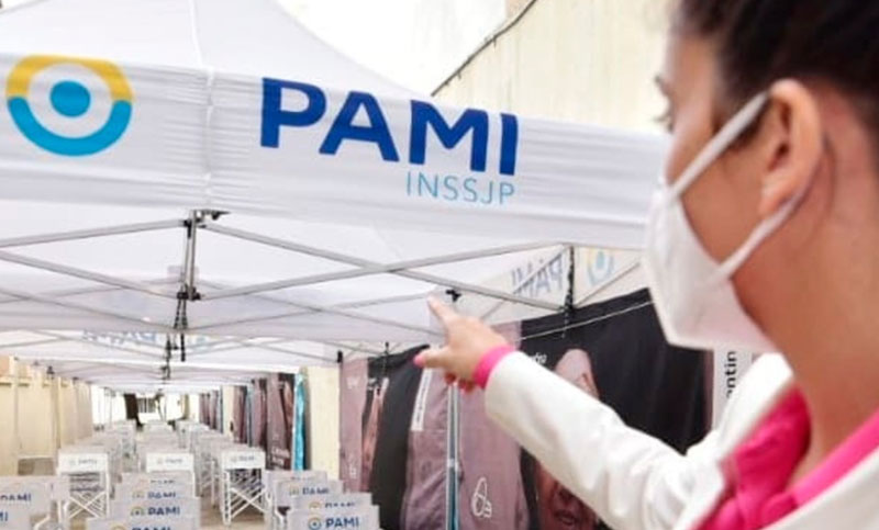Titular del PAMI denunció que en CABA hay heladeras llenas de dosis y puestos para vacunar vacíos