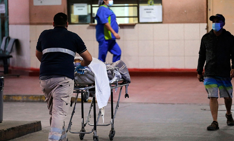 Chile: más de 7.000 casos diarios y hospitales al borde del colapso