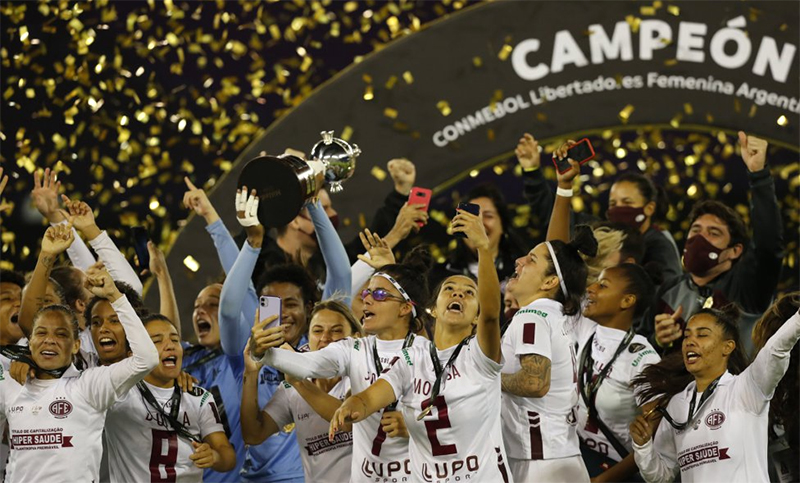 Piden que la Libertadores femenina se llame “Copa Libertadoras de América”