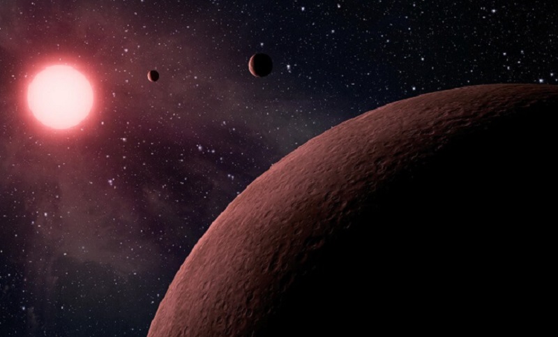 Identificaron cinco sistemas planetarios que podrían albergar vida extraterrestre