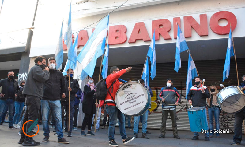 Garbarino sigue cerrado y desde el Sindicato de Comercio denuncian «lock out» patronal