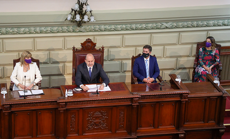 Perotti en la Legislatura: «Voy a tomar las decisiones que haya que tomar»