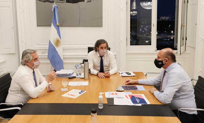 Perotti se reunió con el Presidente para rever la “alarma sanitaria” en Rosario y San Lorenzo