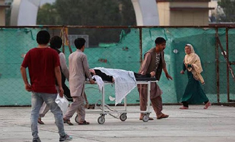 Ascienden a 50 las víctimas fatales en el atentado a una escuela en Afganistán