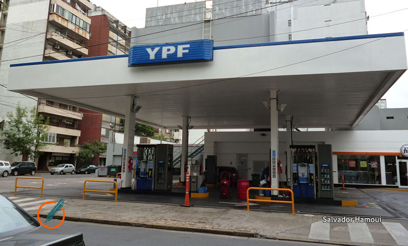 YPF se prepara para aumentar el precio de los combustibles, en torno al 5 por ciento