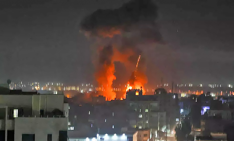 El nuevo Gobierno israelí realizó la primera ofensiva con ataques aéreos a la Franja de Gaza