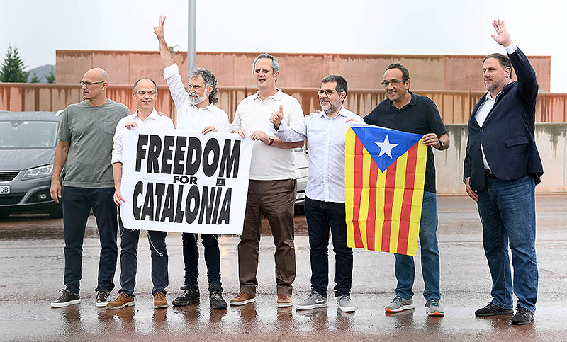 Los nueve separatistas catalanes indultados obtuvieron su liberación este miércoles