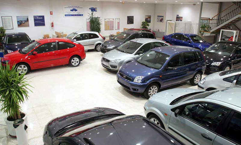 Registran caída del 31,7% en el patentamiento de autos