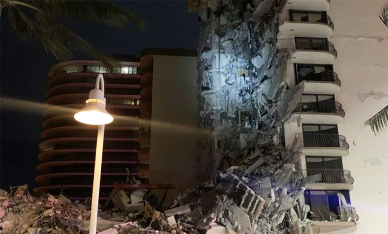 Se derrumbó parte de un edificio de doce pisos en Miami-Dade: un muerto