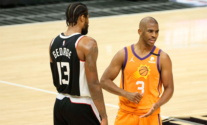 Clippers y Suns chocan en el cuarto juego de las finales del Oeste