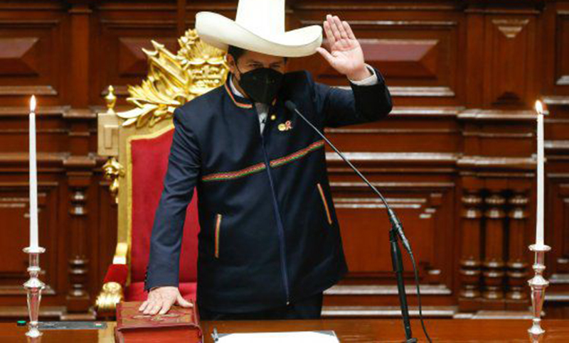 Pedro Castillo asumió a la presidencia de Perú