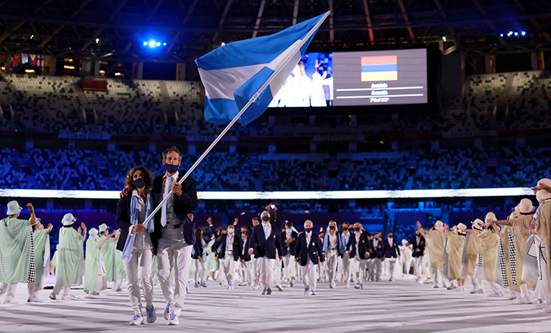 La delegación argentina desfiló en la Ceremonia Inaugural de Tokio 2020