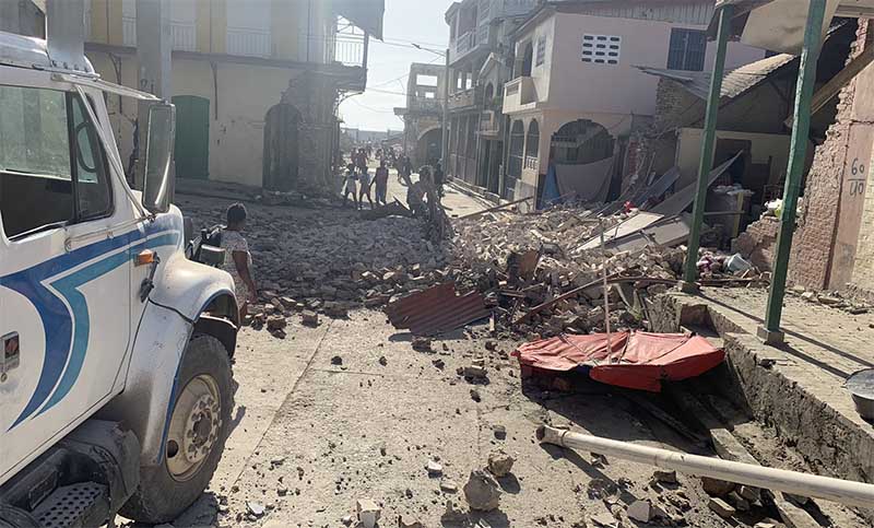 Fuerte sismo de magnitud 7,2 en Haití provocó graves destrozos