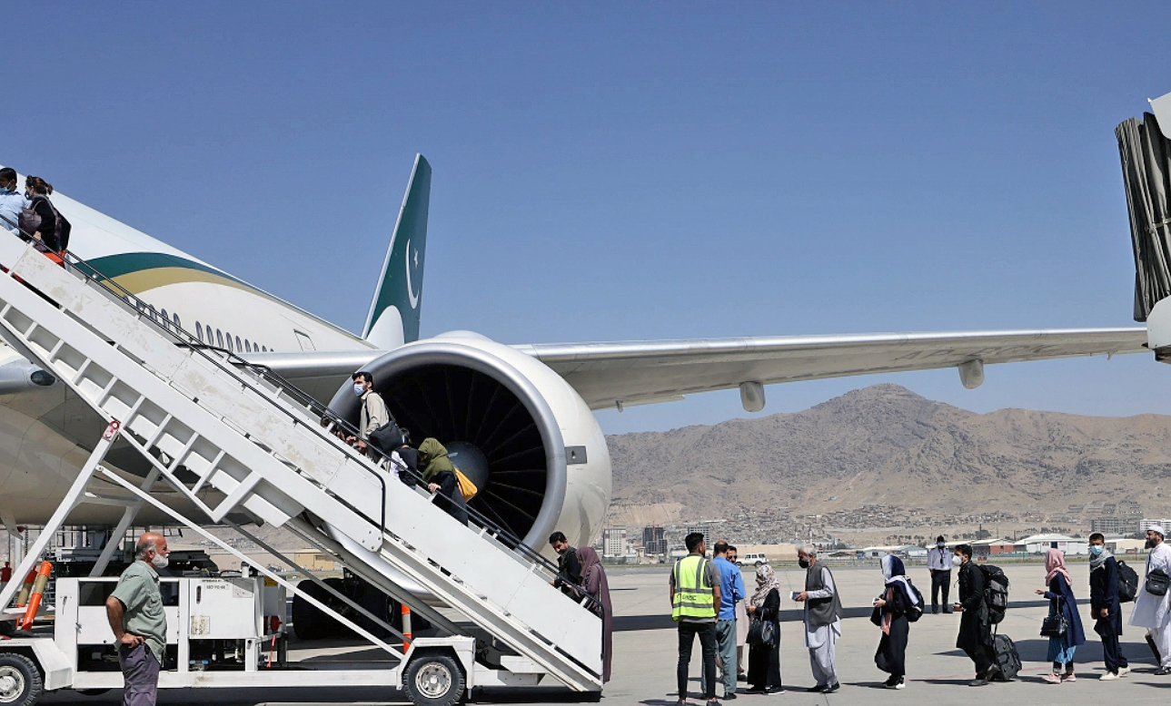 Qatar dejará de operar el aeropuerto de Kabul si no hay un acuerdo «claro»