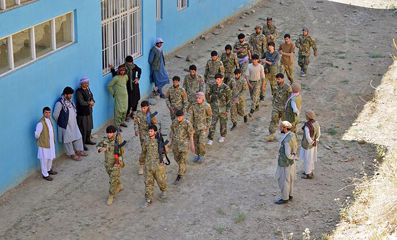 Rusia espera que el diálogo en Afganistán alivie las tensiones e impida una guerra civil