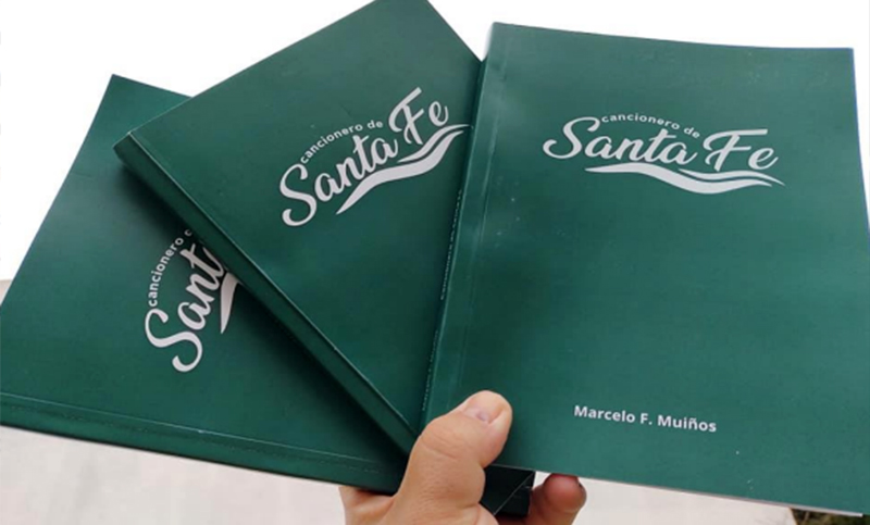 Marcelo Muiños presenta su libro “Cancionero de Santa Fe”, analizando las raíces folclóricas de la provincia
