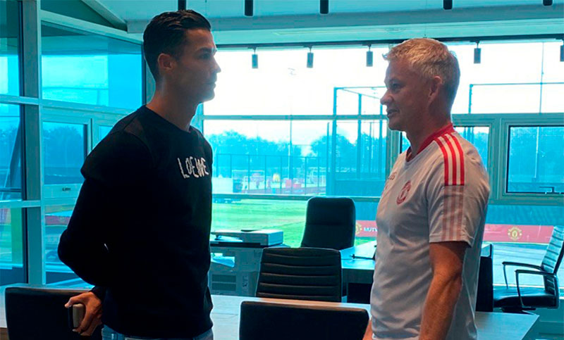 Cristiano Ronaldo volvió al centro de entrenamiento de Manchester United