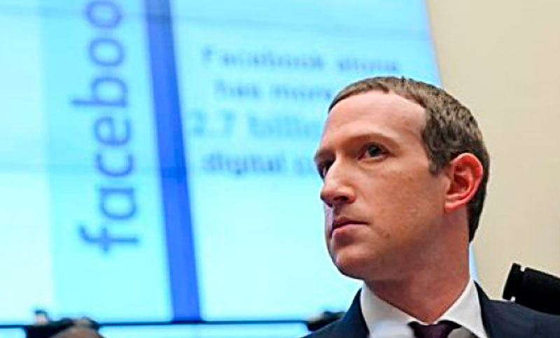 Imputan a Zuckerberg en la demanda contra Facebook por violación de datos