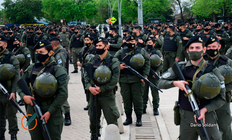 Presentaron oficialmente a los 575 agentes federales que reforzarán la seguridad en Rosario