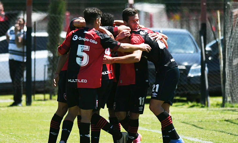 La reserva de Newell’s volvió al triunfo con un gol sobre el final de ‘Panchito’ González