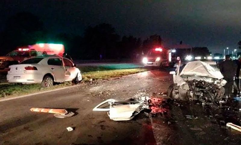 Dos hombres murieron en un violento choque en la autopista Rosario-Santa Fe