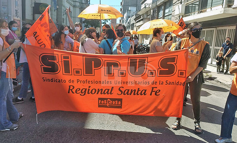 Médicos residentes de Siprus levantan el paro por haber cobrado sus haberes