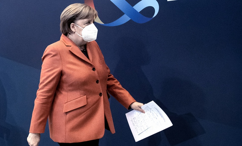 Merkel advierte que en Alemania las restricciones contra el coronavirus «ya no son suficientes»